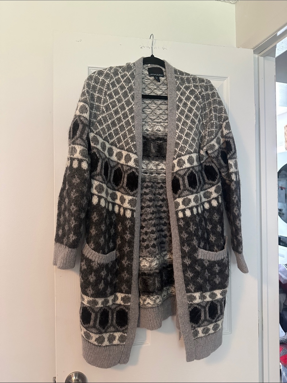 Cynthia Rowley Gray and Cream Patterned Open-Front Cardigan